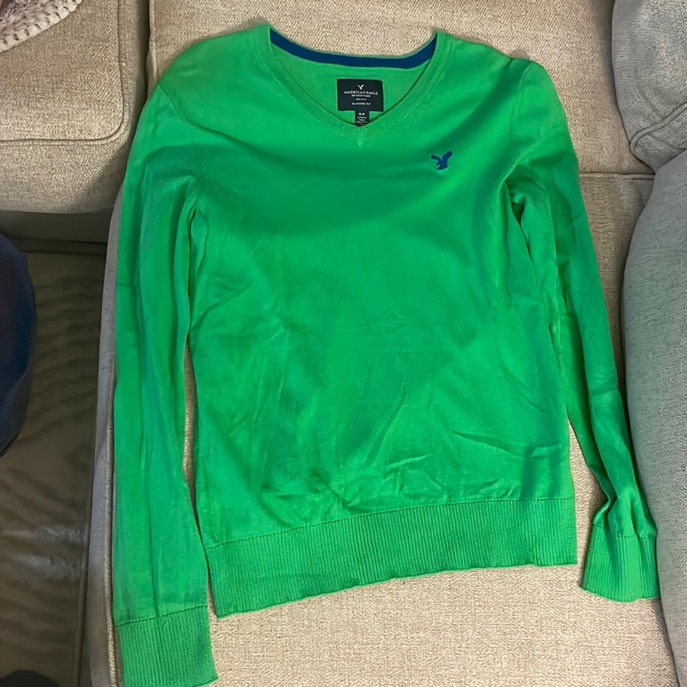 American Eagle Sweater